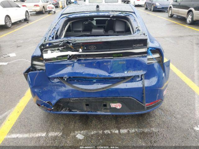 Toyota Prius Prime Xse Image 11