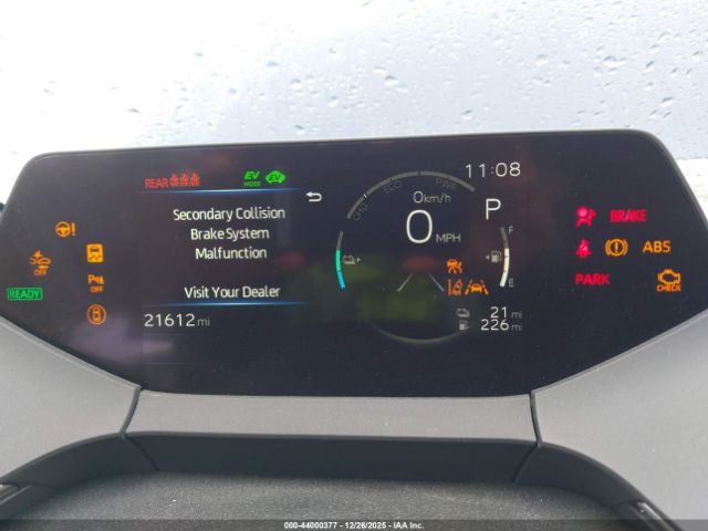 Toyota Prius Prime Xse Image 6