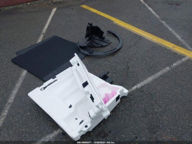 Toyota Prius Prime Xse Image 13