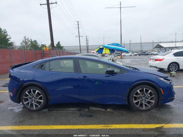 Toyota Prius Prime Xse Image 16