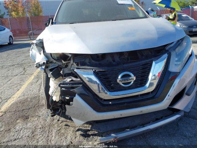 Nissan Rogue Sv Image 9