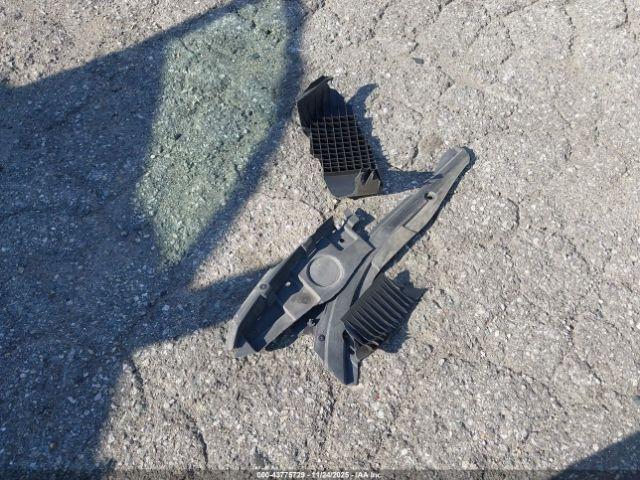 Chrysler 300c Image 11