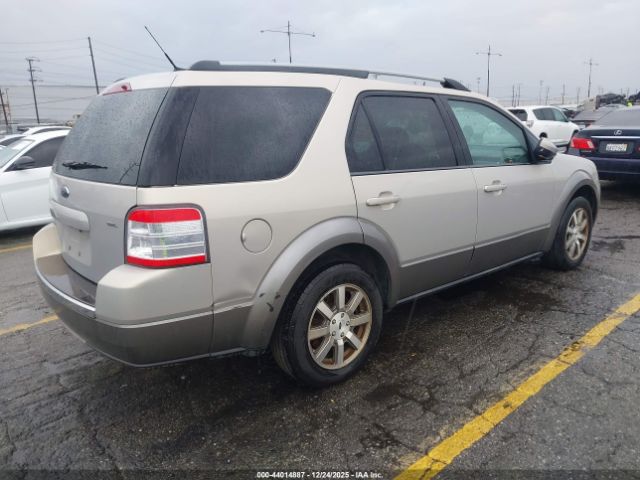 Ford Taurus X Sel Image 16