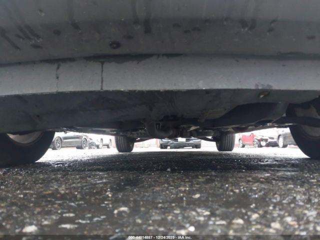 Ford Taurus X Sel Image 10