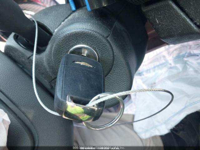 Chevrolet Cruze 1lt Image 2