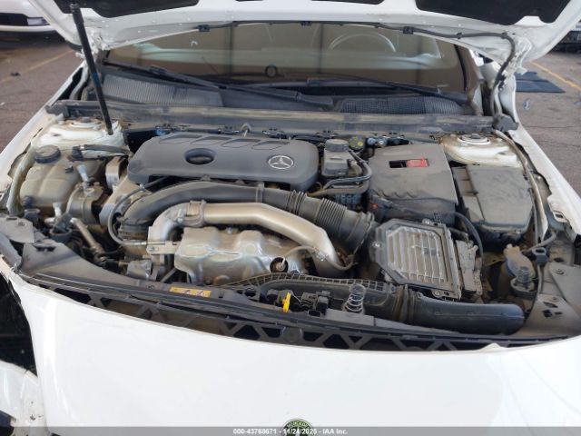 Mercedes-Benz Cla-class Image 9