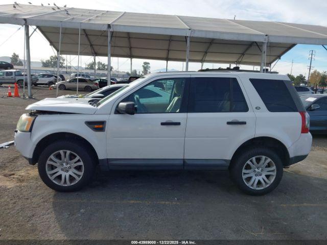 Land Rover LR2 Se Image 15