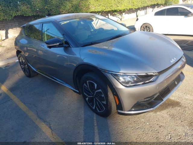 Kia EV6 Wind Image 1