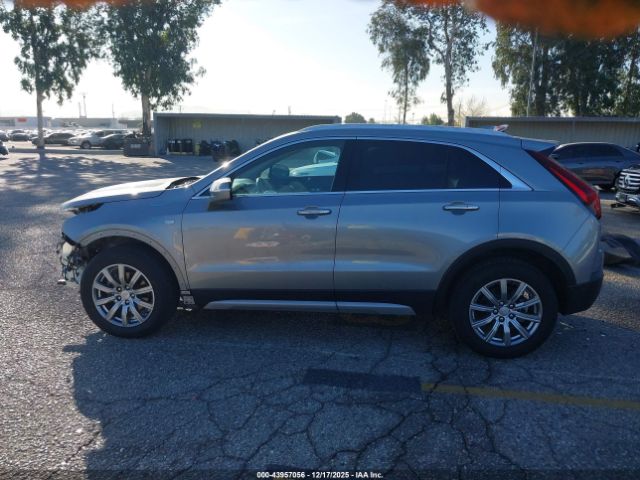 Cadillac XT4 Awd Premium Luxury Image 2