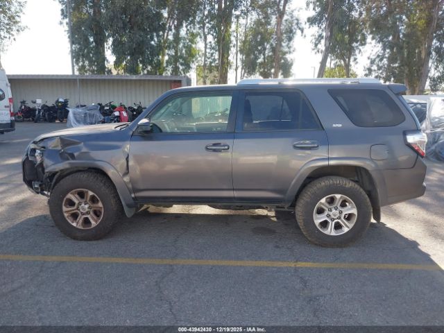Toyota 4Runner Sr5 Image 16