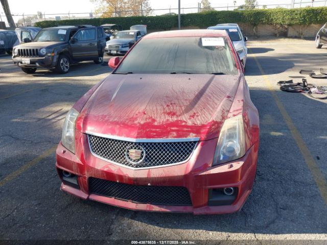Cadillac CTS-V Image 11