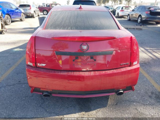 Cadillac CTS-V Image 17