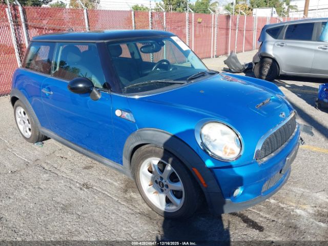 MINI Cooper S Image 1