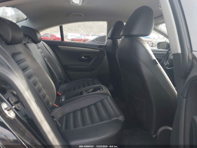 Volkswagen CC Sport Image 4