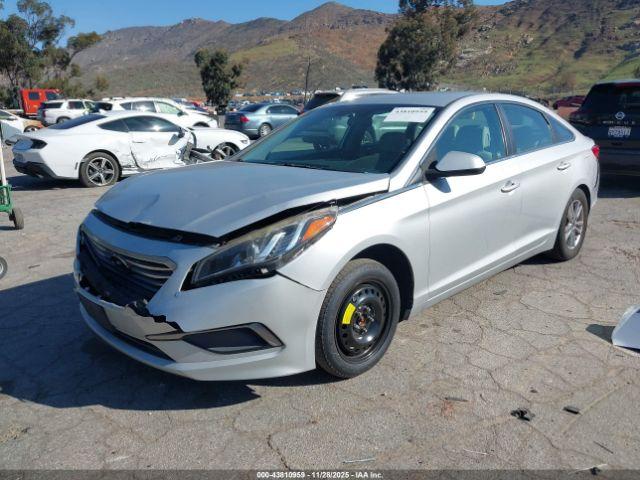 Hyundai SONATA Image 2