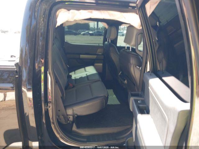 Ford F-150 Lariat Image 19