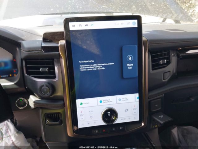 Ford F-150 Lariat Image 12