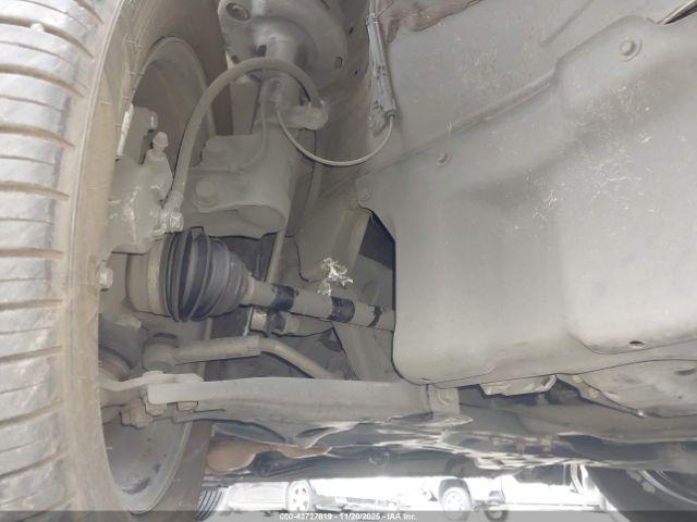 Toyota Corolla Le Image 10