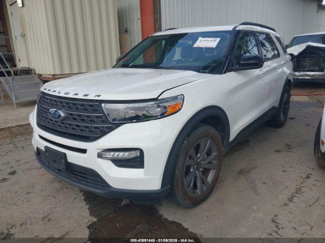 Ford Explorer Xlt Image 7