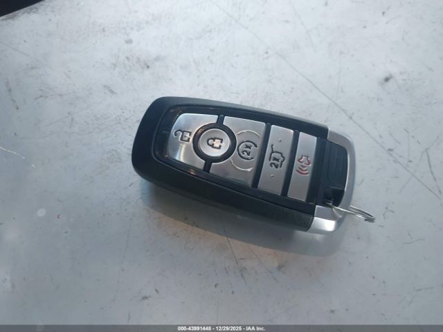 Ford Explorer Xlt Image 3