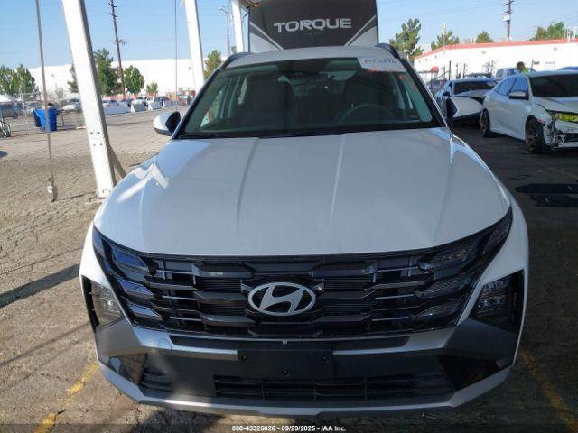 Hyundai TUCSON Sel Image 4