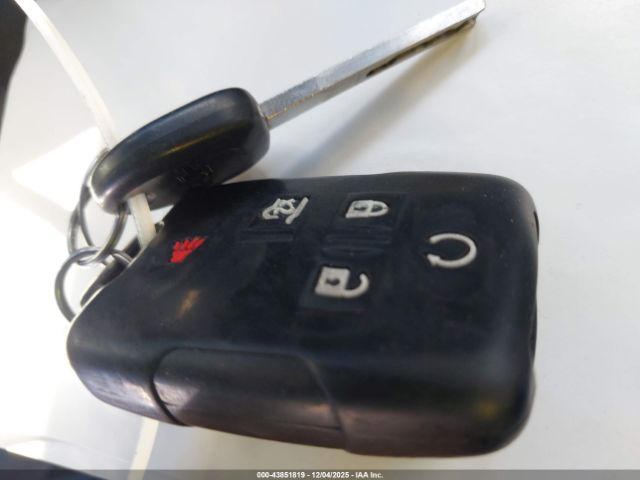 Chevrolet Silverado 1500 2wd  Short Bed Custom Image 4