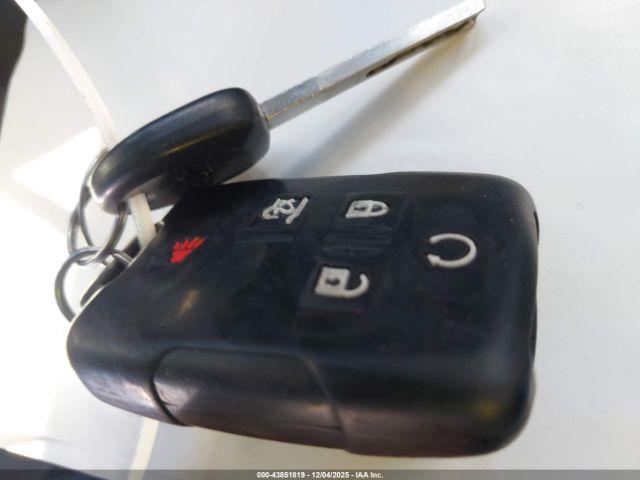 Chevrolet Silverado 1500 2wd  Short Bed Custom Image 4