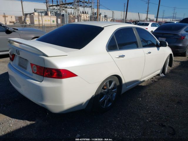 Acura TSX Image 16