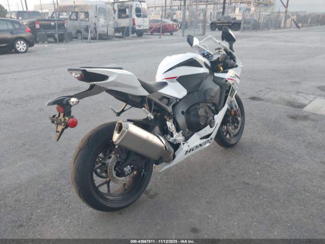 Honda Cbr1000 Rr Image 6