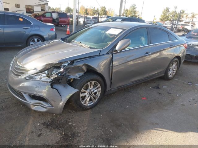 Hyundai SONATA Gls Image 14