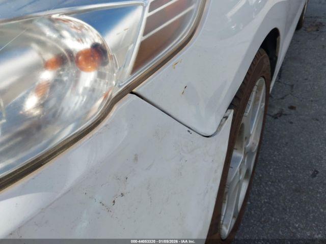 Mazda Mazda5 Touring Image 7