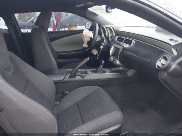 Chevrolet Camaro 1ls Image 16