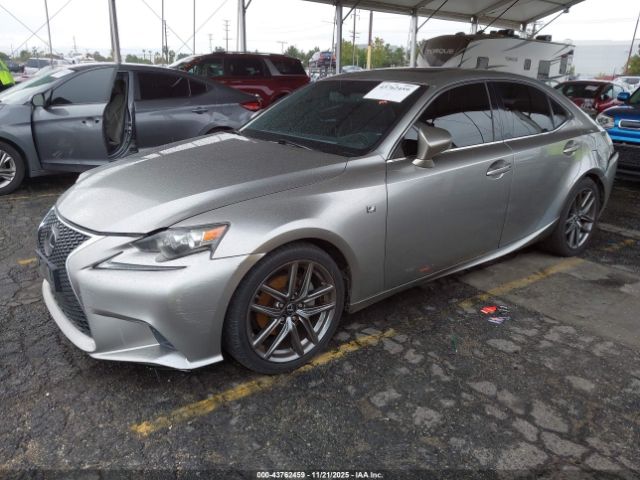 Lexus Is Image 10