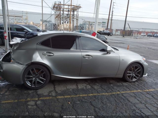 Lexus Is Image 14