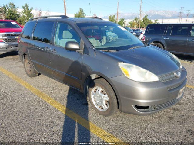  Salvage Toyota Sienna