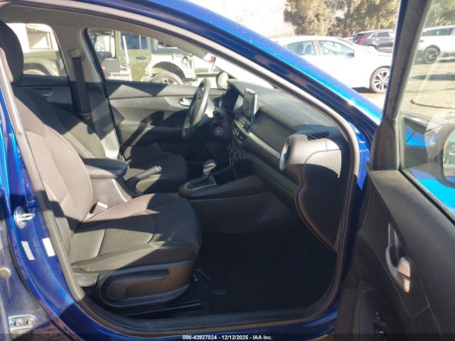 Kia Forte Lxs Image 2