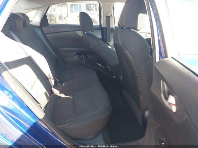 Kia Forte Lxs Image 11