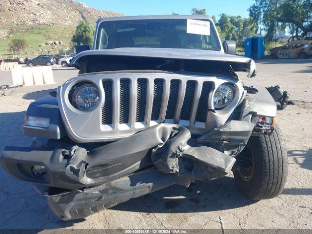 Jeep Wrangler Sport S 4x4 Image 3