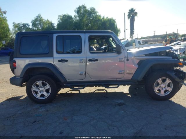 Jeep Wrangler Sport S 4x4 Image 14