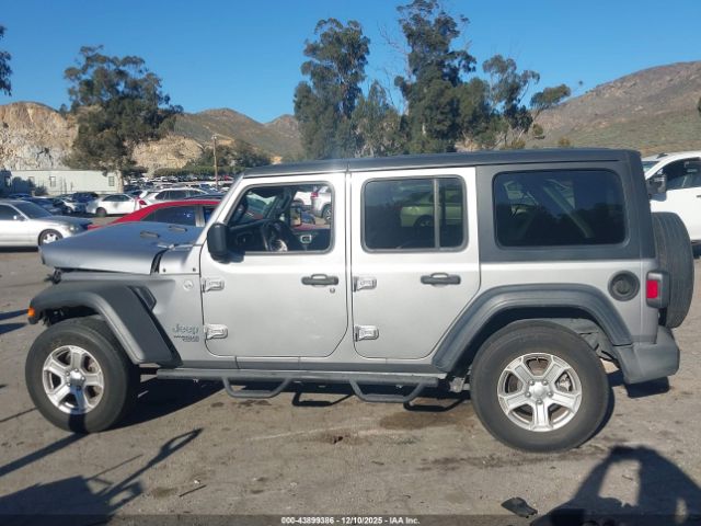 Jeep Wrangler Sport S 4x4 Image 2