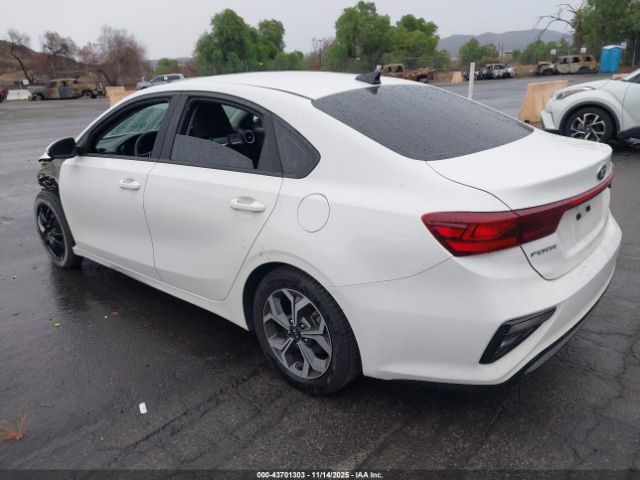 Kia Forte Lxs Image 13