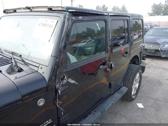 Jeep Wrangler Sahara Image 5