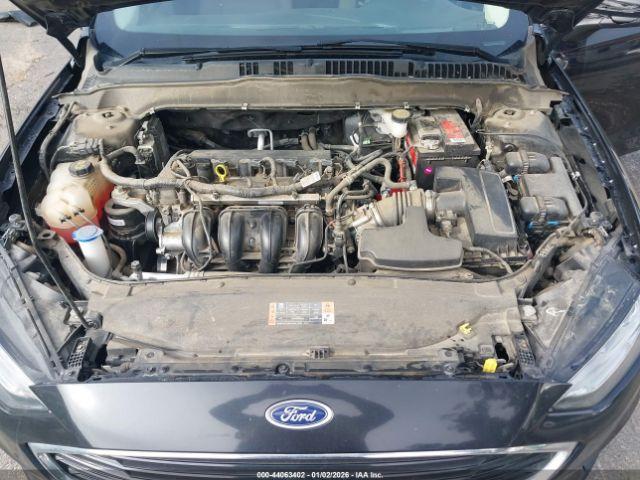 Ford Fusion S Image 6