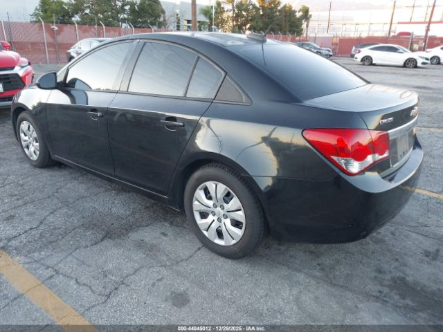 Chevrolet Cruze Ls Auto Image 8