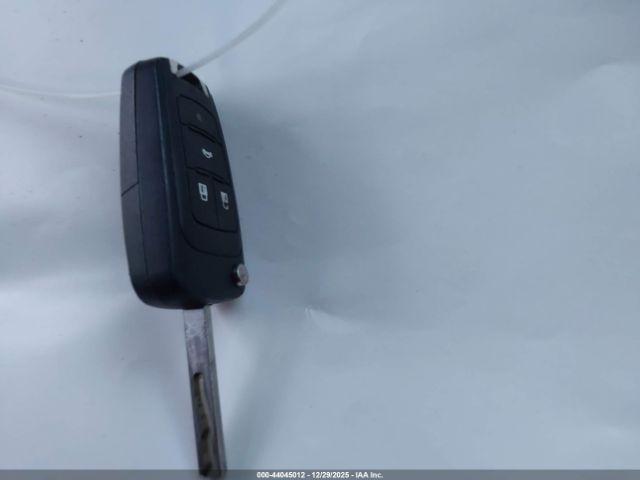 Chevrolet Cruze Ls Auto Image 11