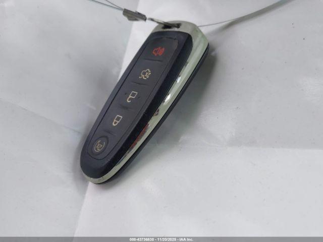 Ford C-MAX Energi Sel Image 12