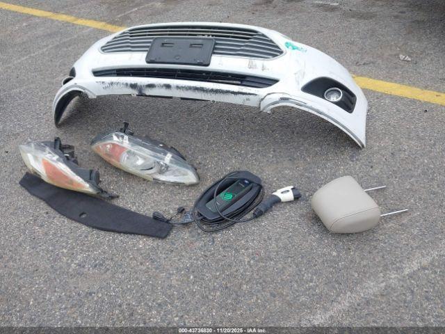 Ford C-MAX Energi Sel Image 10