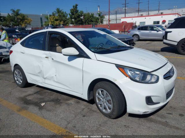  Salvage Hyundai ACCENT