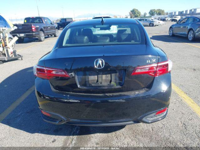 Acura ILX Image 14