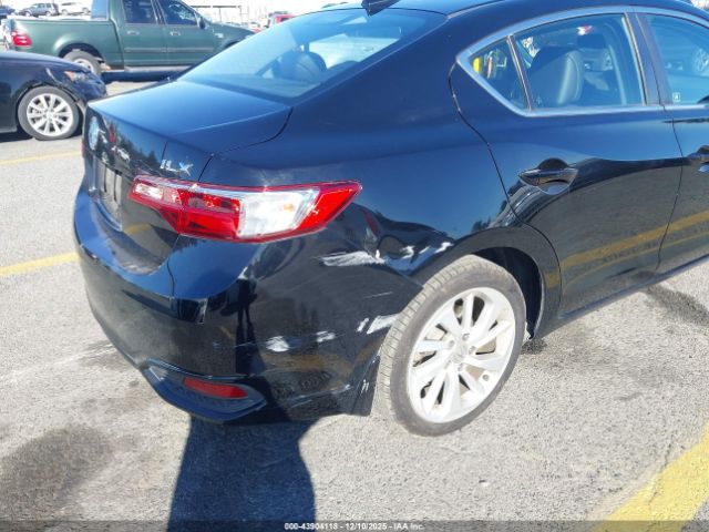Acura ILX Image 13